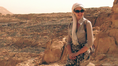 Emma sat in the desert