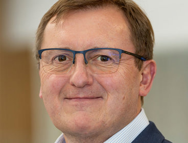 Ian Spencer headshot.