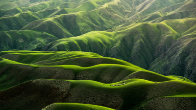 Mountainous grassland in Yili, Xinjiang, China