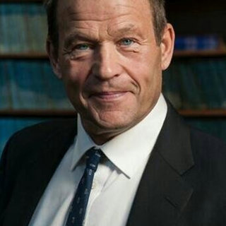 Robert Swan.