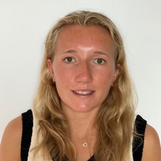 Headshot of Lucy Longbottom.