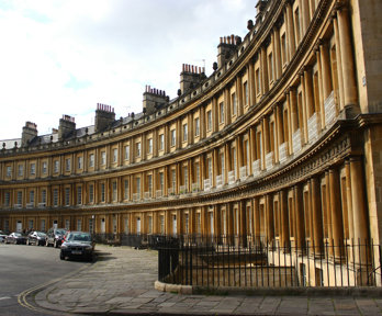 Row Of Houses In A Curve In Bath