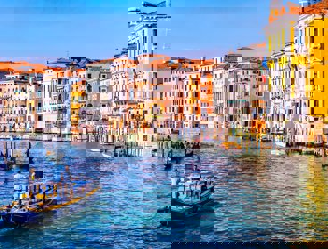 A view of the rivers and buildings of Venice