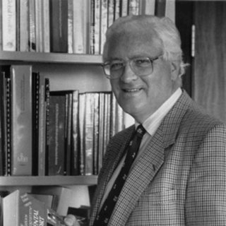 Michael Douglas Gwynne.