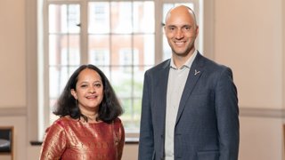 Dr Krithi Karanth and Professor Alexandre Antonelli.
