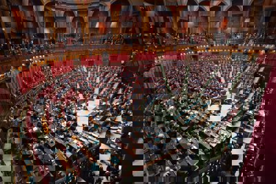 A view over a government collective in a lecture space